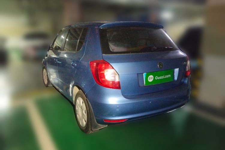 Used Skoda Fabia 2012 1.4L Automatic Crystal Edition
