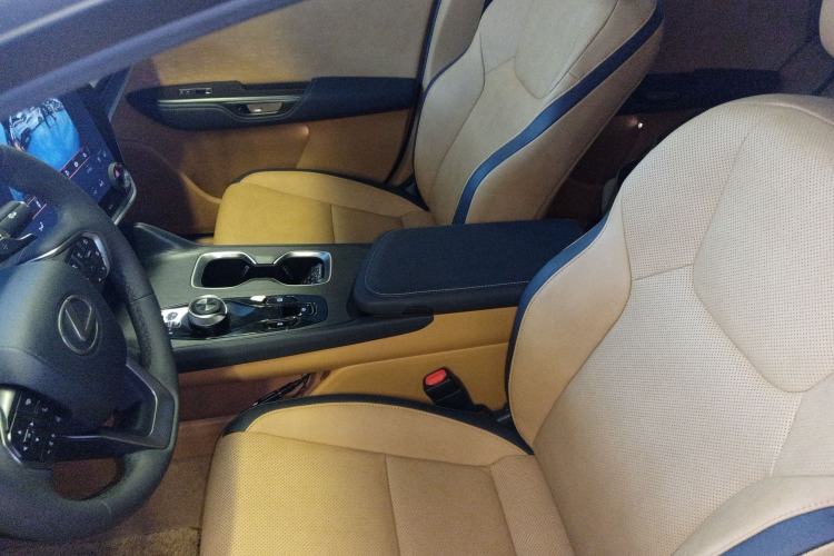 Used Lexus RZ 2023 450e All-Wheel Drive Luxury Edition
