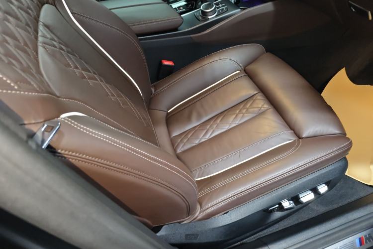 Used BMW 5 Series 2022 Restyled 540i Luxury Edition M Sport Package
