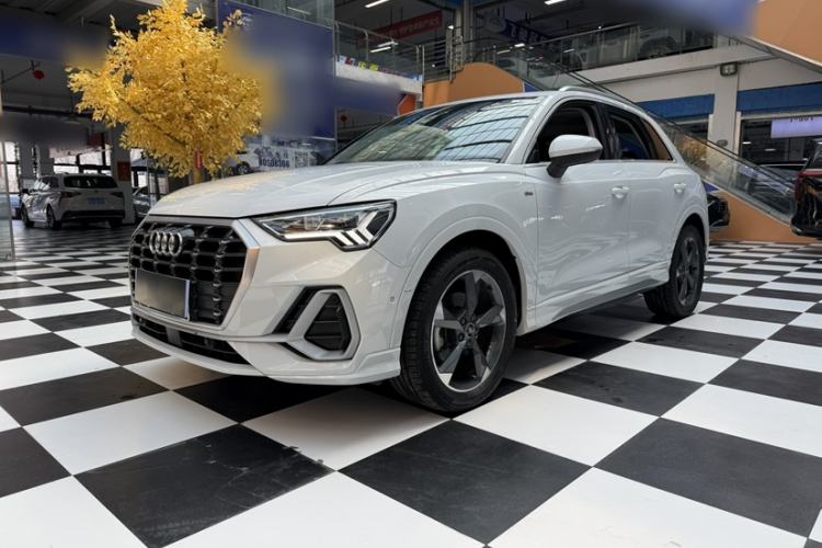 Used Audi Q3 2021 35 TFSI Progressive Dynamic Edition