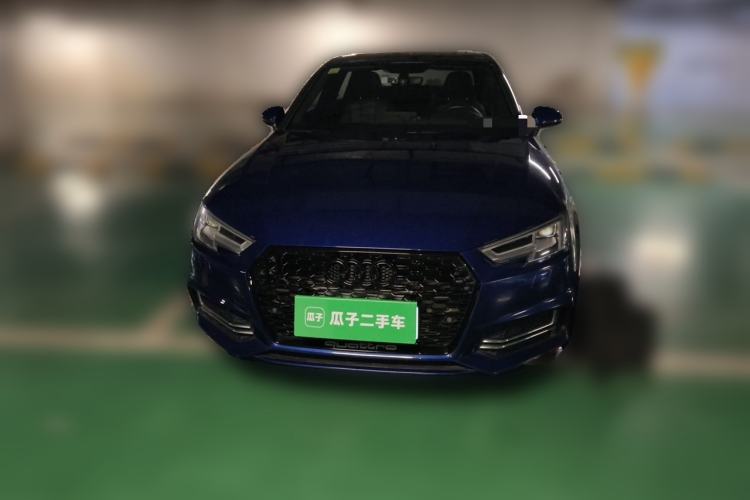 Used Audi A4L 2018 30th Anniversary Edition 40 TFSI Fashion Model
