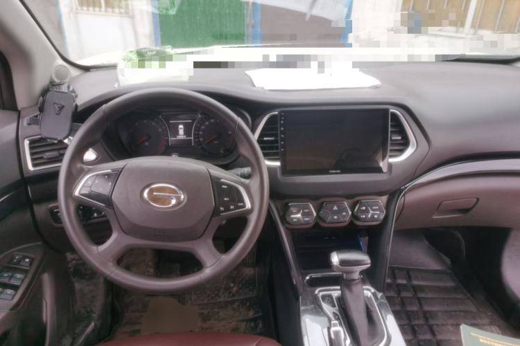 Used GAC Trumpchi GS4 2015 200T G-DCT Elite Edition Center Console