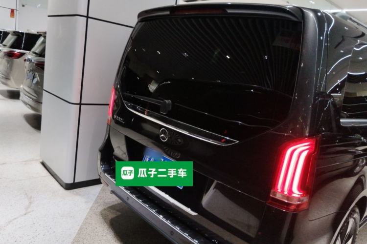 Used Mercedes-Benz V-Class 2020 V 260 L Long-wheelbase Luxury Edition Rear