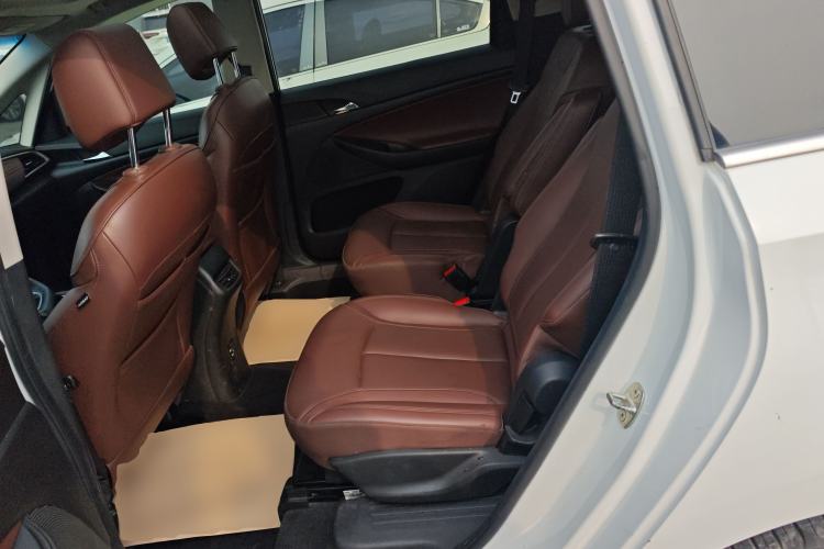 Used Buick GL6 2019 18T 6-Seater Connected Luxury Version China VI Standard
