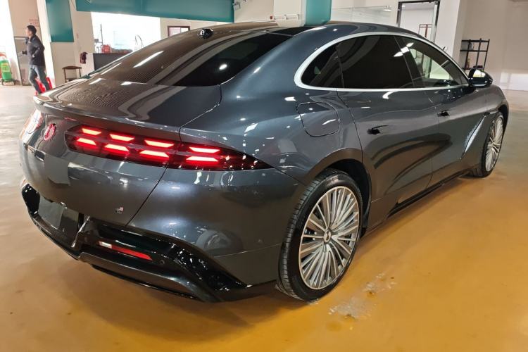 Used Denza Z9 2024 1100 km All-Wheel-Drive Ultra Version