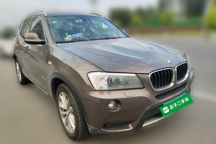 Used BMW X3 2013 Facelifted xDrive20i Luxury Edition Front Right 45 Deg