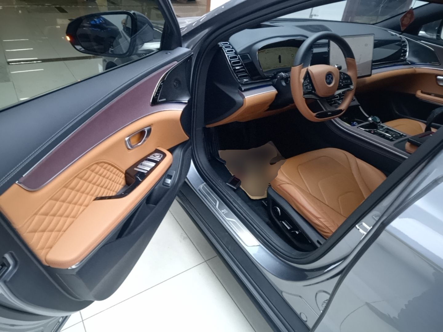 BYD Han 2022 EV Genesis Edition 715 km Front-Wheel-Drive Flagship Model — снимка 18