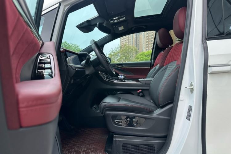 Used GAC Trumpchi M8 2023 Zongshi Series Dual-Motor Supreme Edition