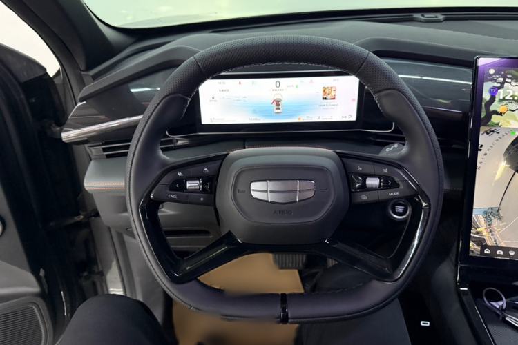 Used Geely Auto Emgrand X7 Sport 2024 1.5TD Smart Connect+ Interior 3