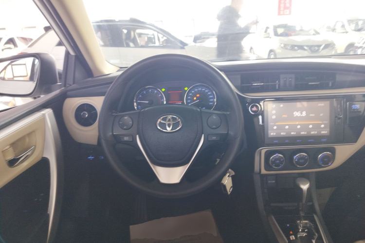 Used Toyota Corolla 2017 Revised Version 1.2T S-CVT GL-i
