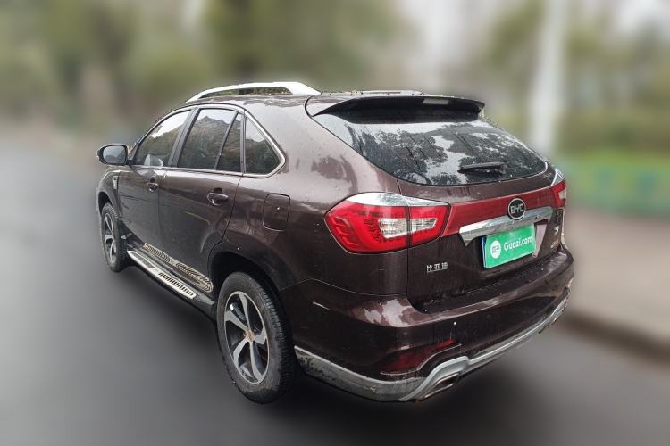 Used BYD S7 2015 2.0T Upgraded Automatic Luxury Version