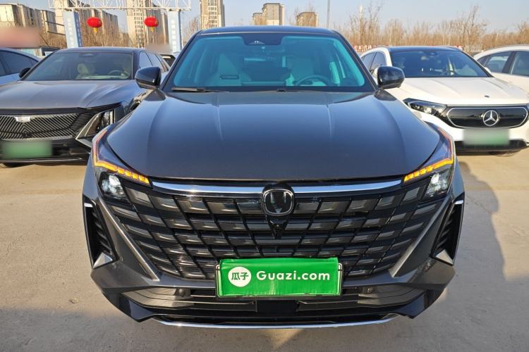 Used Changan UNI-Z New Energy 2024 Blue Whale Smart Electric iDD 125km Beyond Edition