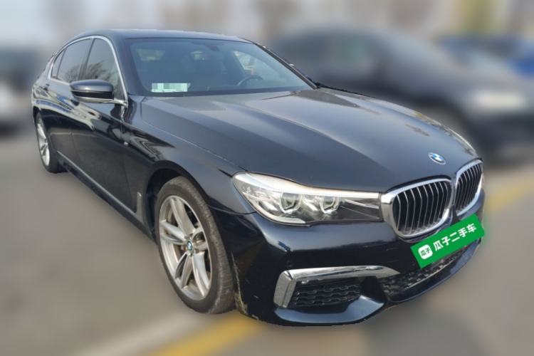 Used BMW 7 Series  Front Right 45 Deg