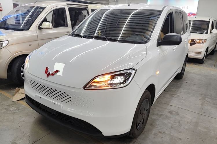 Used Wuling Hongguang New Energy 2025 Extended-Range Hybrid 50KM Comfort Version