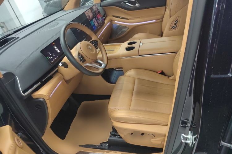 Used VOYAH Dream 2025 PHEV Four-Wheel-Drive Flagship Kunpeng Edition Left Front Seat