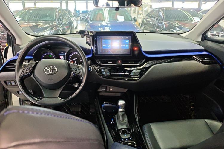 Used Toyota C-HR 2022 2.0L Leading Edition
