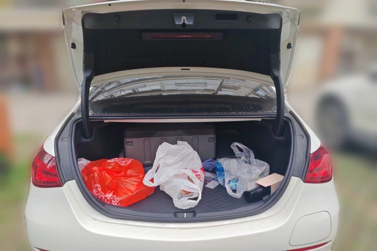 Used Mercedes-Benz C-Class New Energy 2025 C 350 eL Trunk