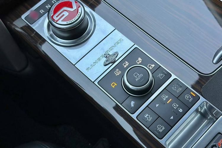 Used Land Rover Range Rover 2016 3.0 SC V6 Vogue SE Long-Wheelbase Edition