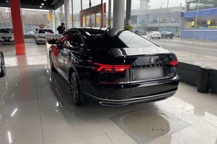 Used Volkswagen Passat 2019 330TSI Luxury Edition China V Standard Exterior 3