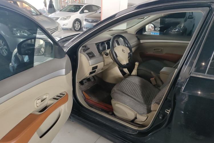 Used Nissan Sylphy 2012 Classic 1.6XE Manual Comfort Edition