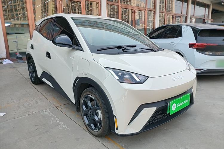 Used BYD Seagull 2025 305 km Free Version Front Right 45 Deg