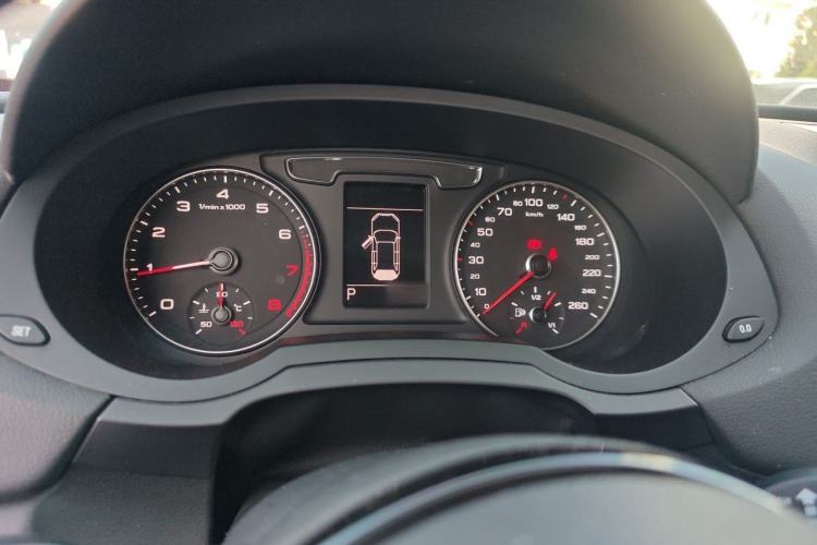 Used Audi Q3 2016 30 TFSI Fashion Model