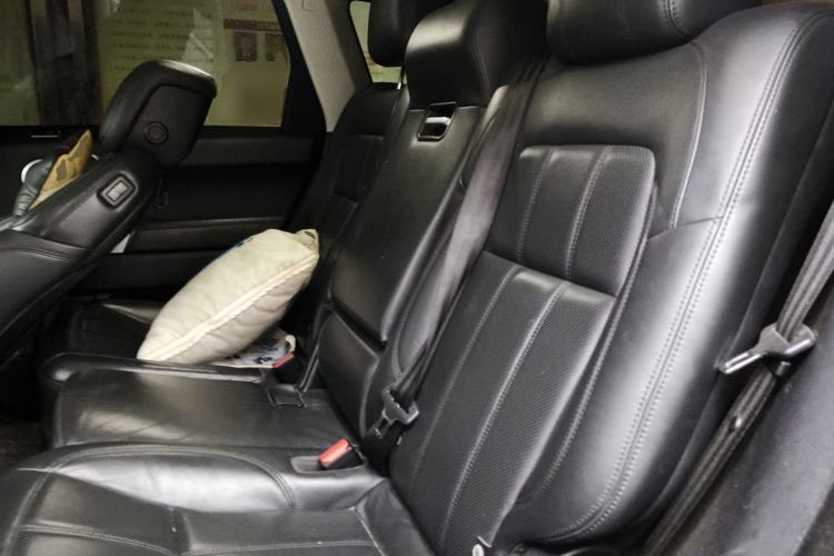 Used Land Rover Range Sport 2020 3.0 L6 HSE DYNAMIC Left Rear Seat