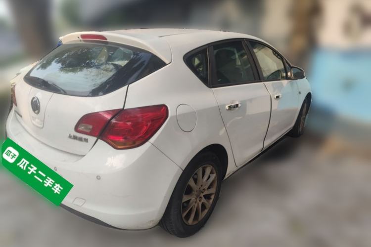 Used Buick GT 2012 XT 1.6L Manual Entry-Level Model
