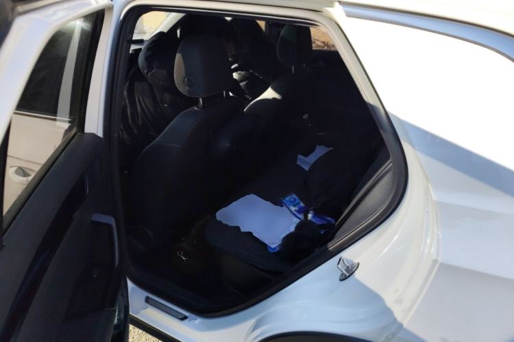 Used Volkswagen T-ROC 2018 280TSI DSG Four-Wheel Drive Luxury Version China V Emission Standard Left Rear Seat