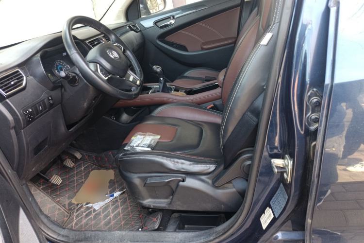 Used Dongfeng Fengon 580 2016 1.5T Manual Luxury Edition