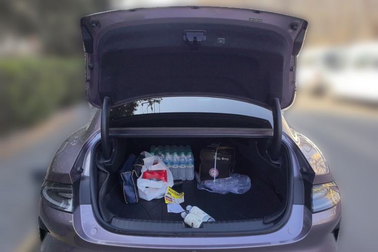 Used Xiaomi Auto SU7 2024 Rear-Drive Long-Range Intelligent Driving Version Trunk