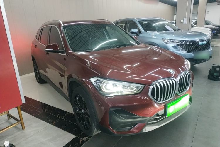 Used BMW X1 2020 sDrive20Li Fashion Model Front Right 45 Deg