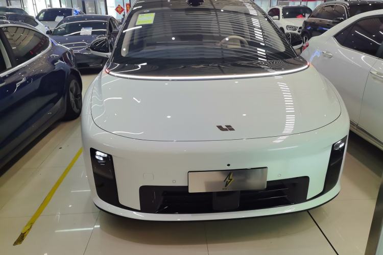 Used Li Auto Li Auto i8 2025 Model Standard Version
