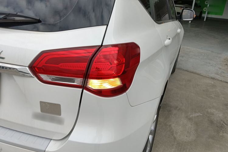 Used Haval H2 2017 Blue Label 1.5T Automatic Two-Wheel Drive Luxury Model