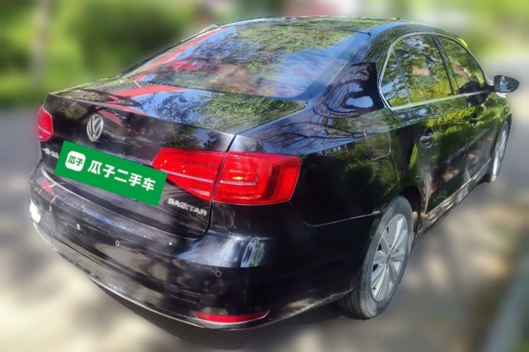 Used Volkswagen Sagitar 2017 1.6L Manual Comfort Model