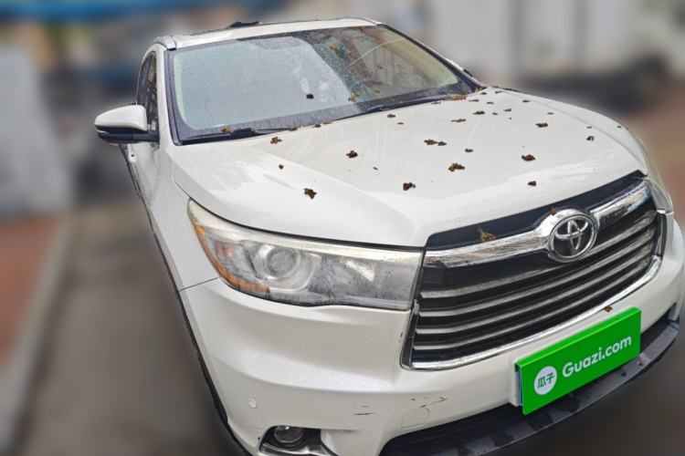 Used Toyota Highlander 2015 2.0T Four-Wheel Drive Luxury Edition 7-Seater Front Right 45 Deg