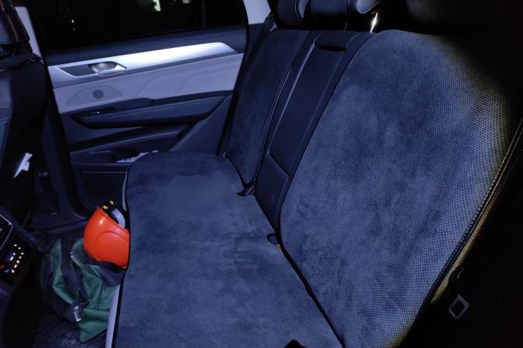 Used Volkswagen Tavendor 2023 380TSI Four-Wheel Drive R-Line Cruise Edition
