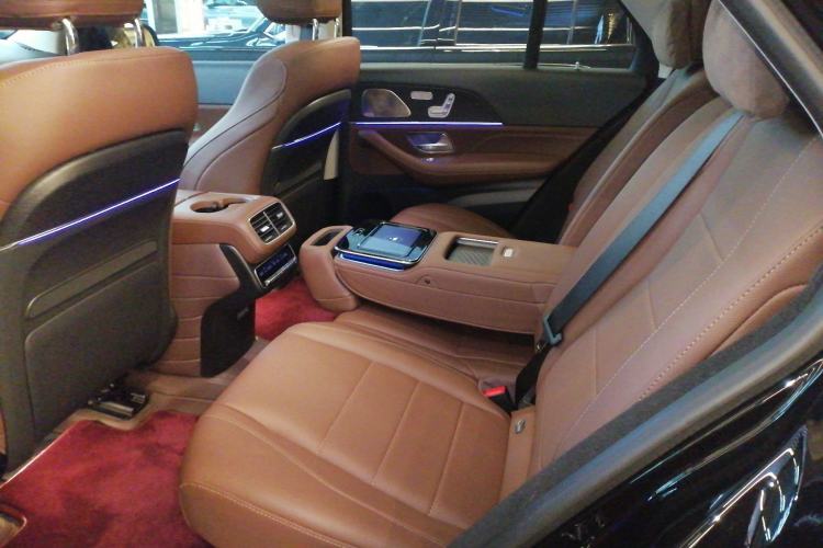 Used Mercedes-Benz GLE 2024 GLE 450 4MATIC Luxury Model Left Rear Seat