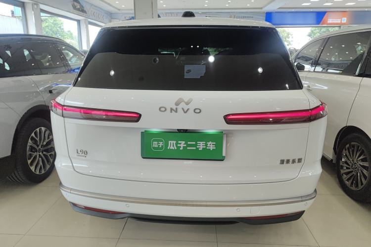 Used ONVO Luxeed L90 2025 Model—Max Six-Seater Version