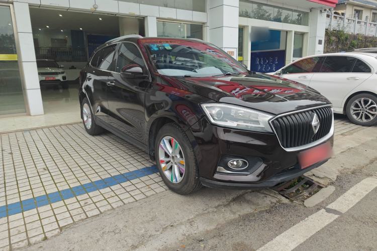 Used BORGWARD BX7 2016 28T 2WD Elite Edition 5-seater
