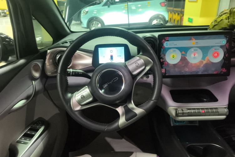 Used BYD Dolphin 2021 405 km Fashion Edition
