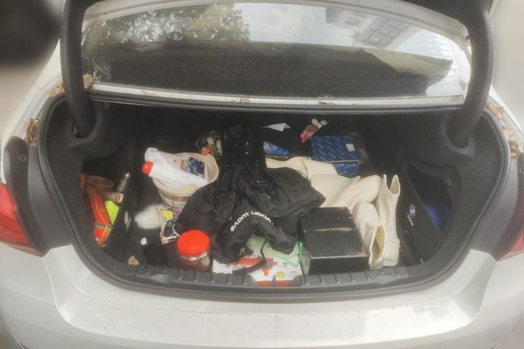 Used BMW 3 Series 2018 320Li Fashion Model Trunk