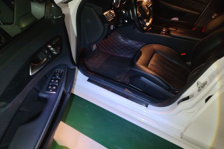 Used Mercedes-Benz CLS 2016 CLS 260 Elegant Edition
