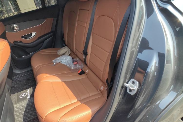 Used Mercedes-Benz GLC Coupe 2022 Refreshed GLC 300 4MATIC Coupe SUV Left Rear Seat