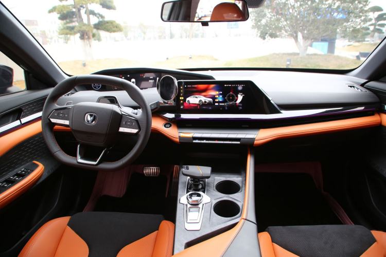 Used Changan UNI-V 2023 1.5T Sport Edition