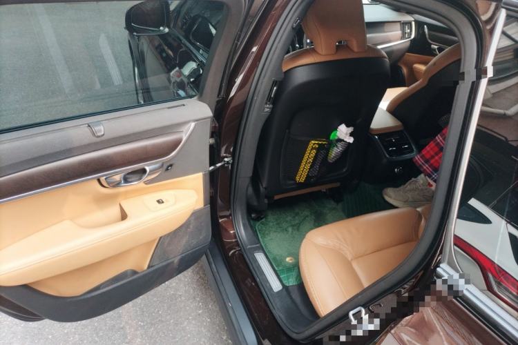 Used Volvo V90 2017 Cross Country T5 AWD Smart Range Edition