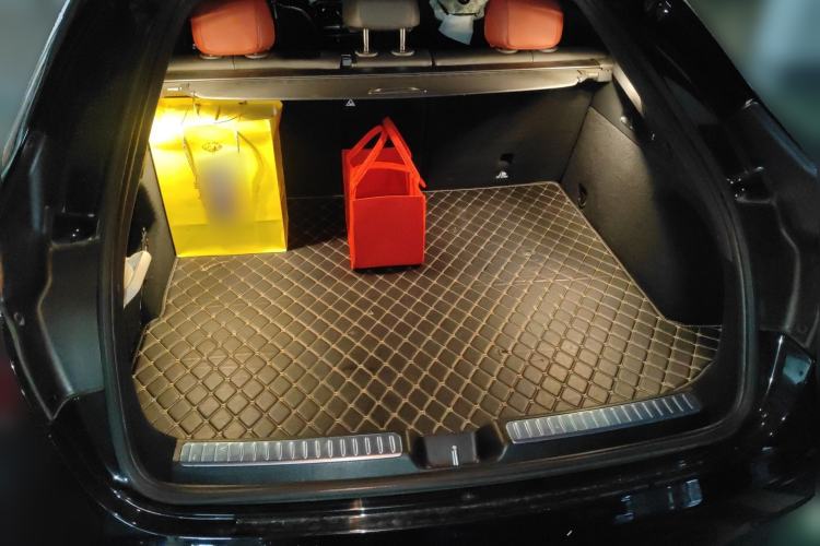 Used Mercedes-Benz GLC Coupe 2023 GLC 260 4MATIC Coupe SUV Trunk