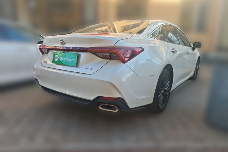 Used Toyota Avalon 2019 2.0L XLE Premium Edition China VI
