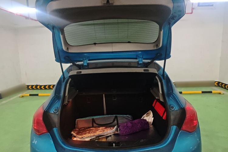 Used Buick GT 2012 XT 1.6L Manual Comfort Edition