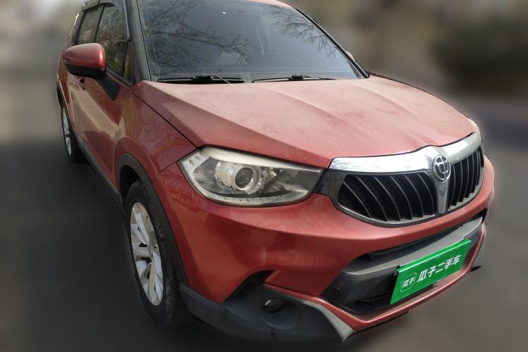 Used Brilliance V3 2016 1.5L Manual Comfort Model Front Right 45 Deg